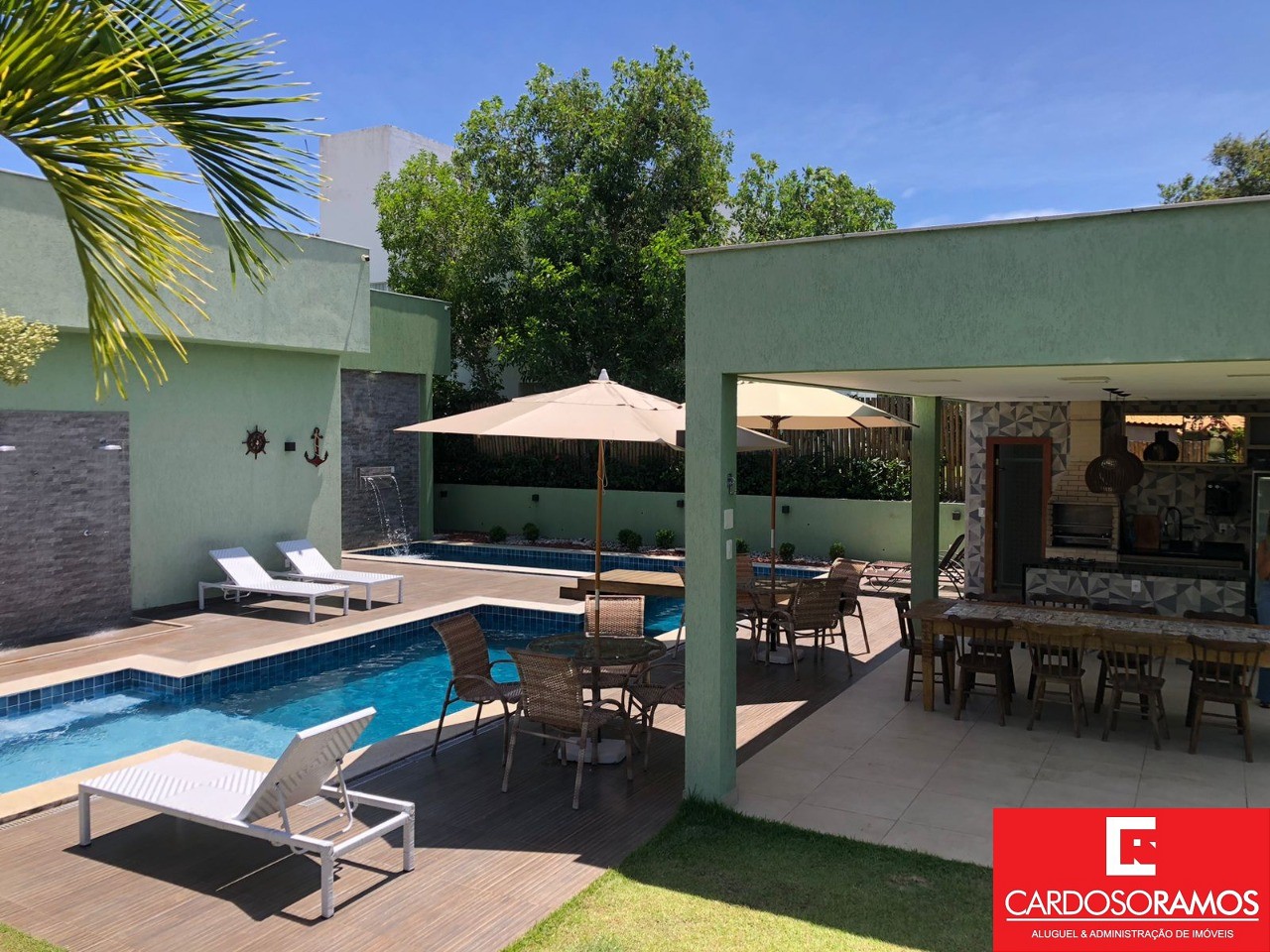 Casa à venda com 8 quartos, 1218m² - Foto 5