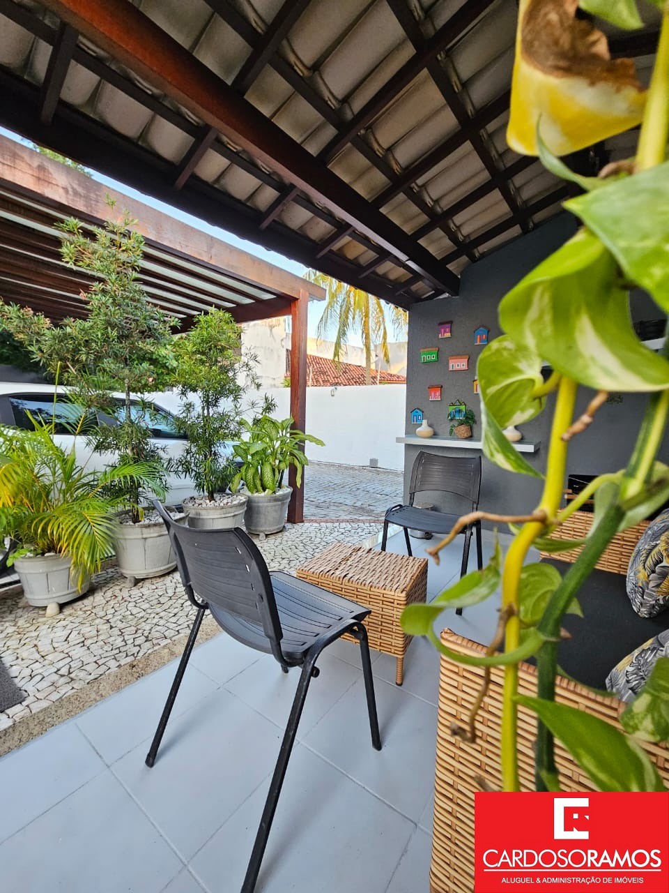 Casa - Pitangueiras