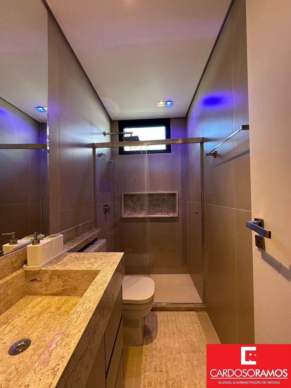 Casa à venda com 5 quartos, 750m² - Foto 11
