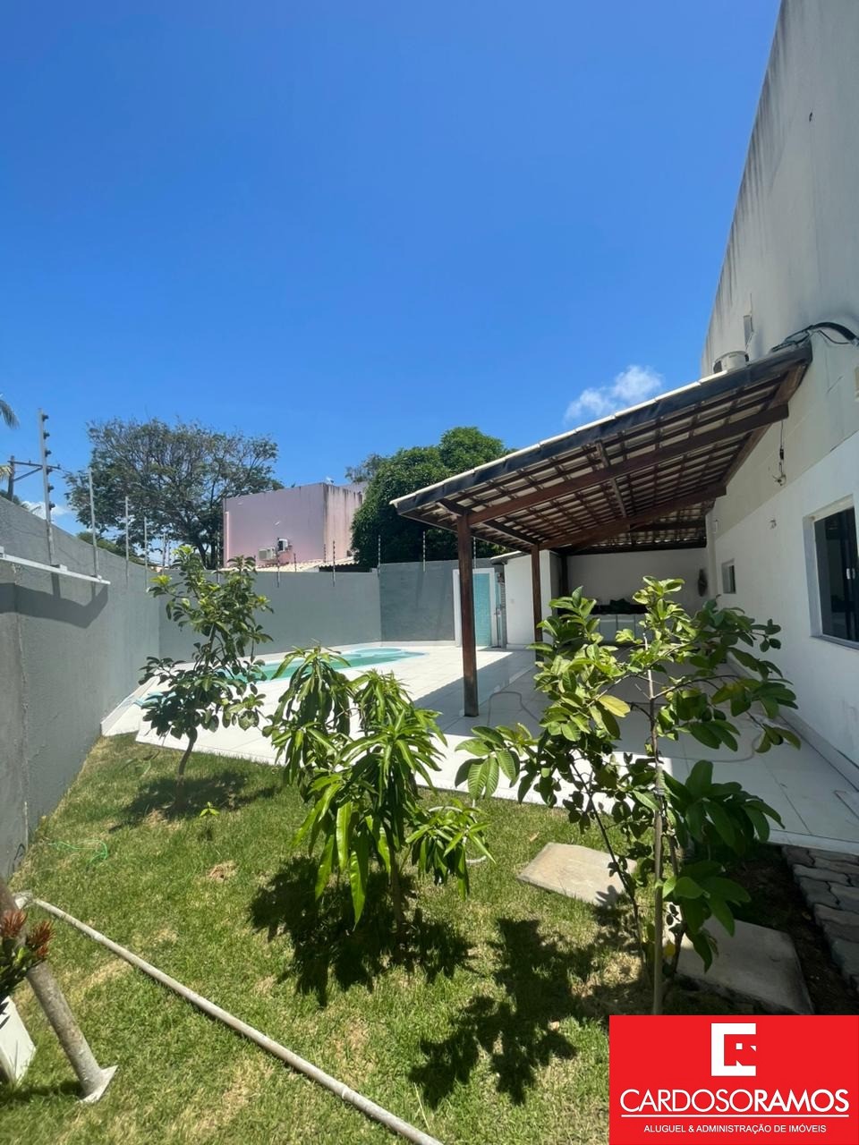 Casa - Ipitanga