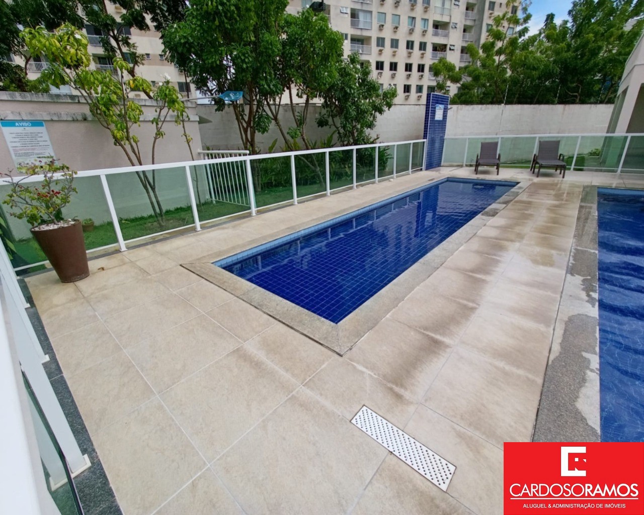 Apartamento - Buraquinho