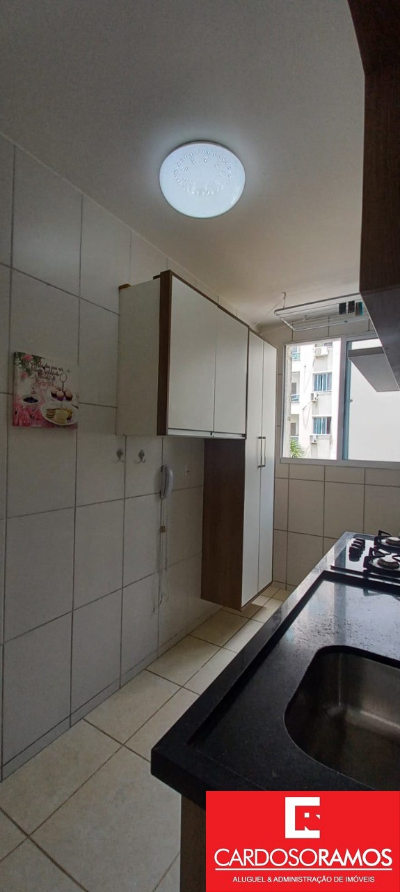 Apartamento - Buraquinho