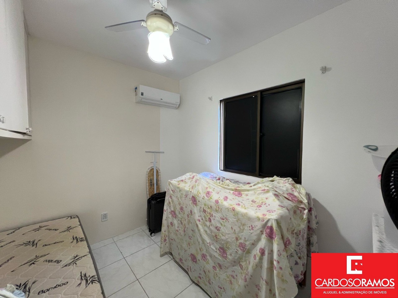 Apartamento - Estrada do côco