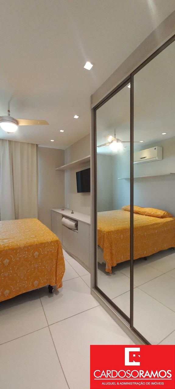 Apartamento - Buraquinho