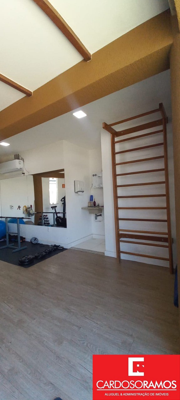 Apartamento - Buraquinho
