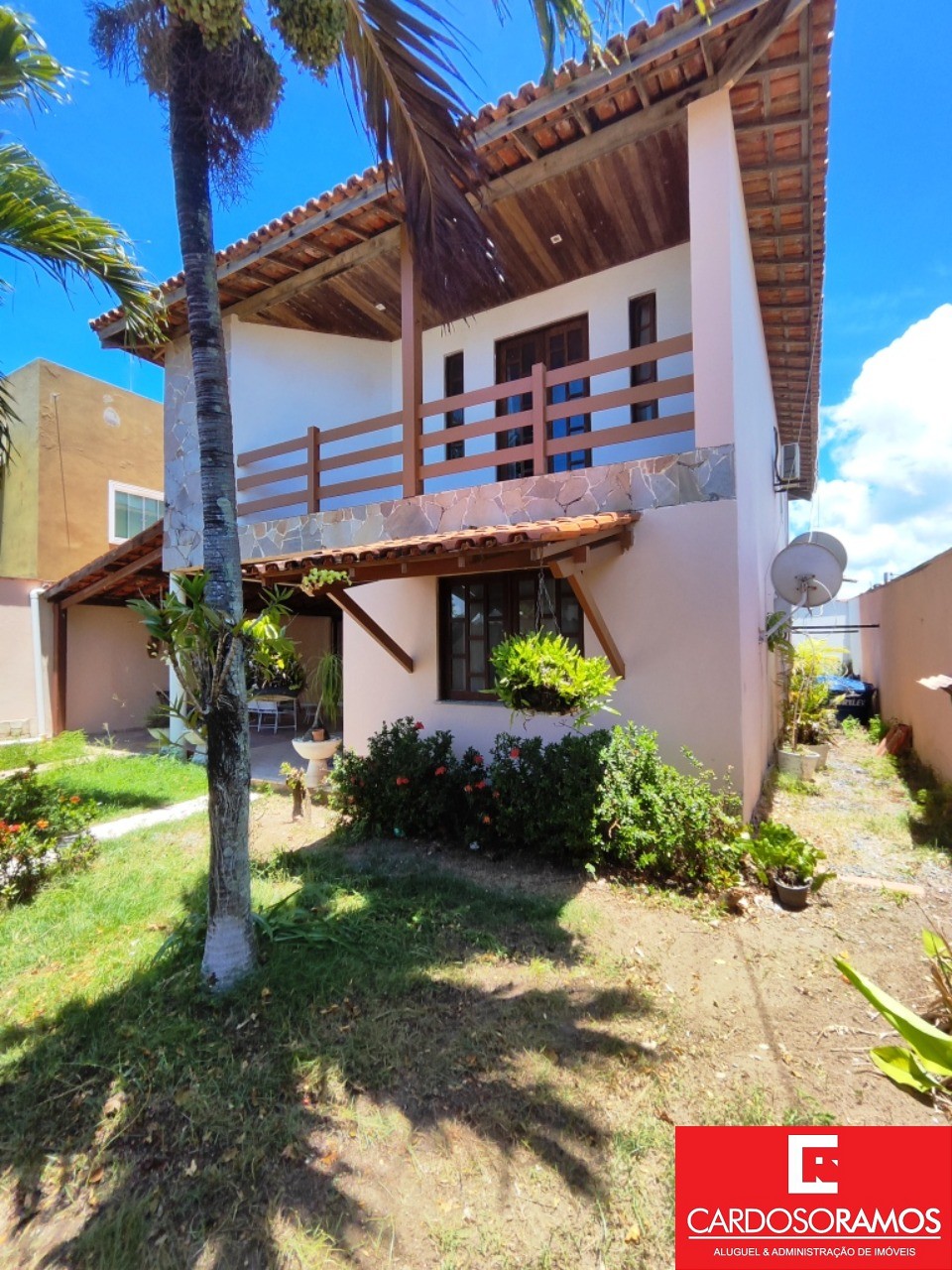 Casa para alugar com 4 quartos, 250m² - Foto 3