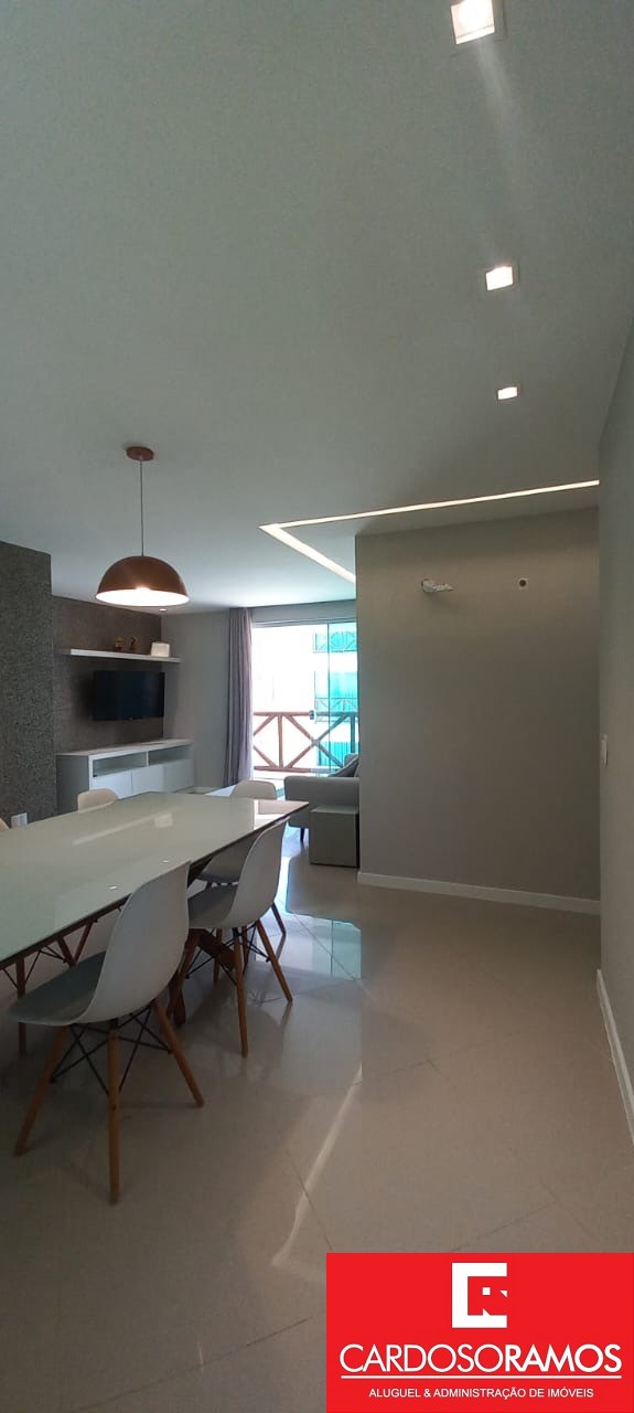 Apartamento - Buraquinho