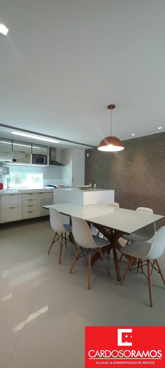 Apartamento - Buraquinho