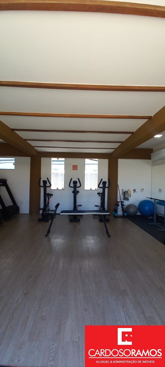 Apartamento - Buraquinho
