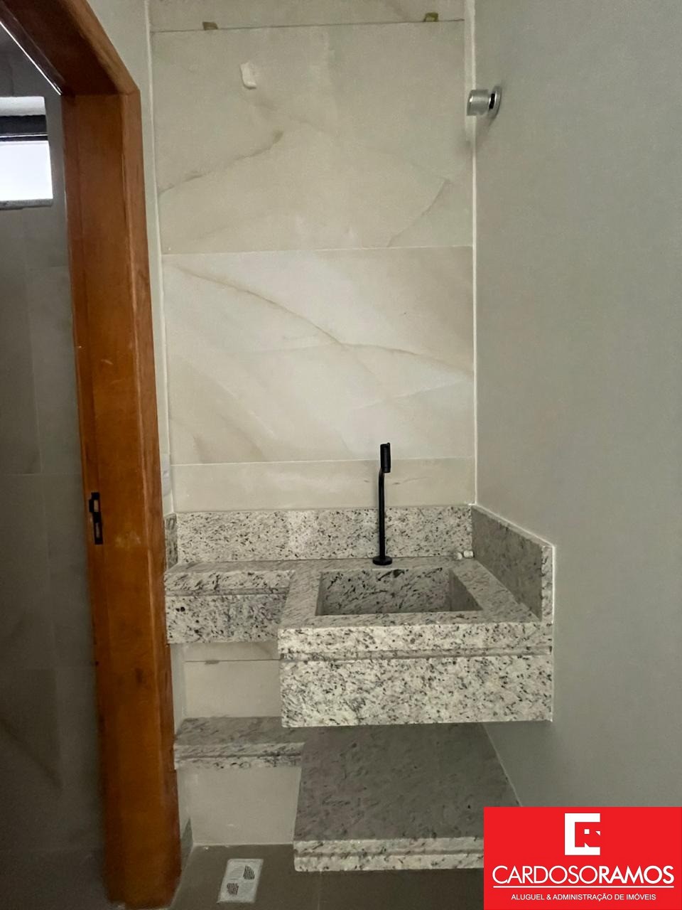 Casa - Pitangueiras