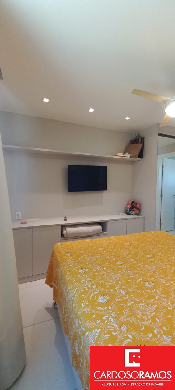 Apartamento - Buraquinho