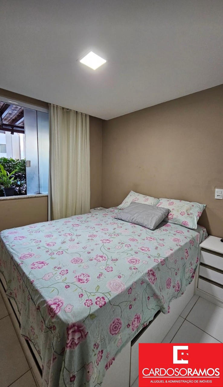 Apartamento - Buraquinho