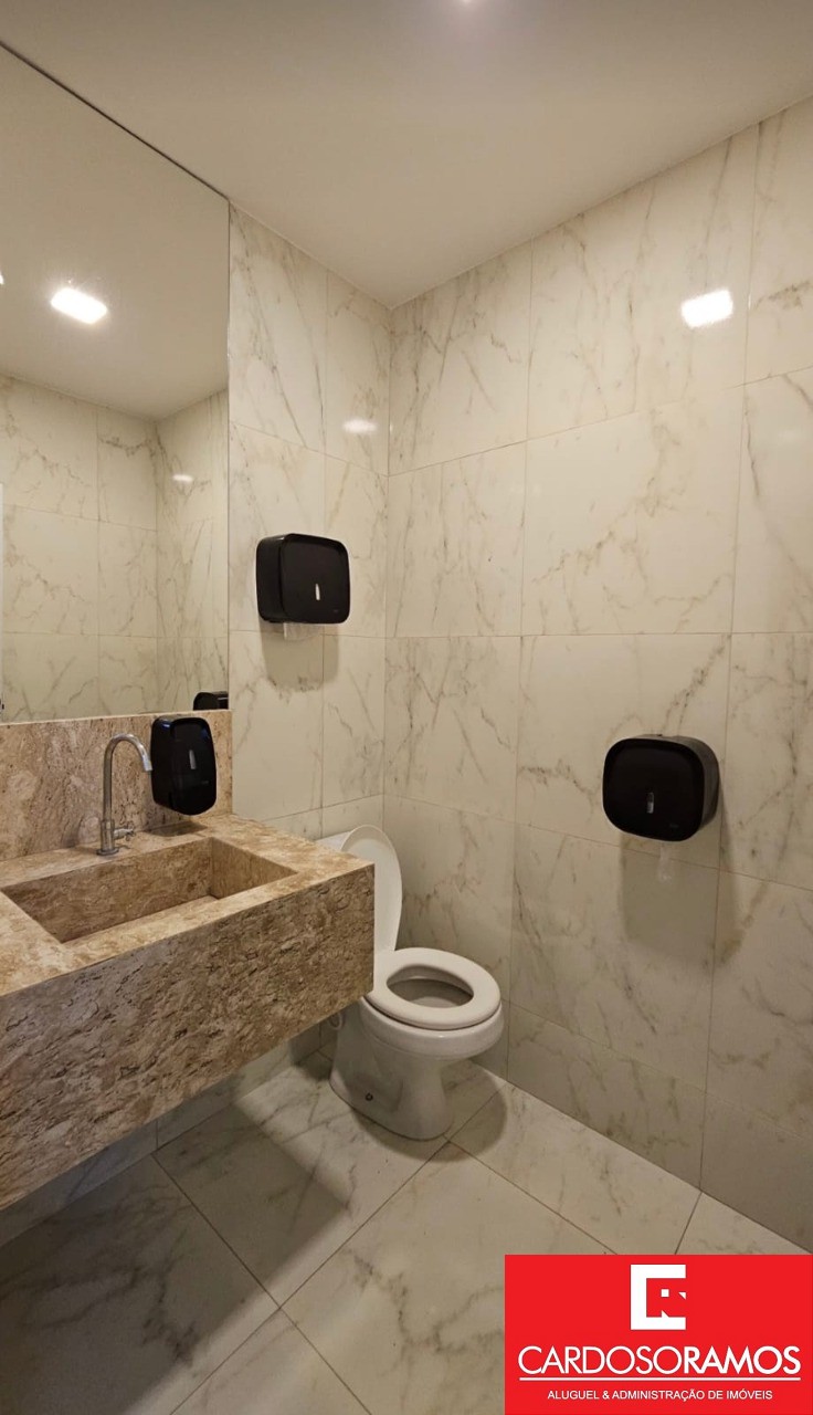 Apartamento - Buraquinho