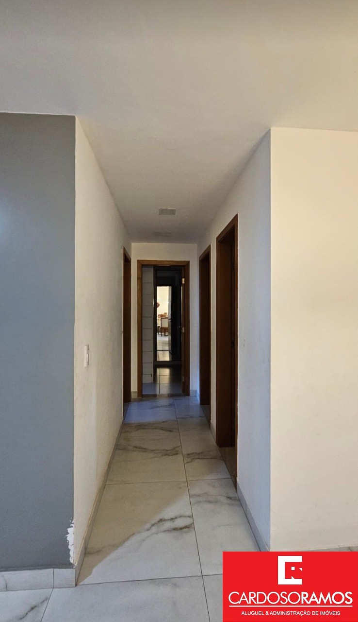 Apartamento - Buraquinho