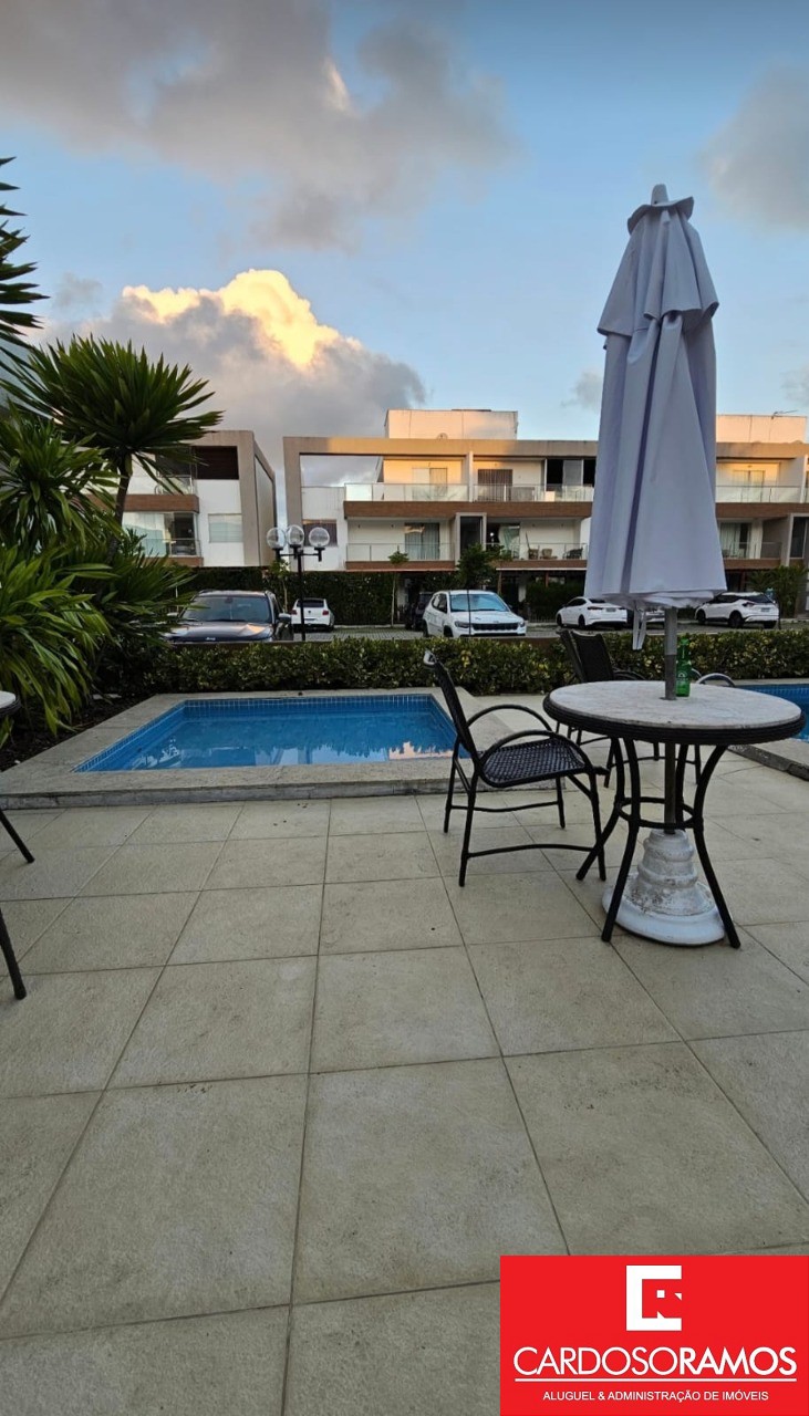 Apartamento - Buraquinho