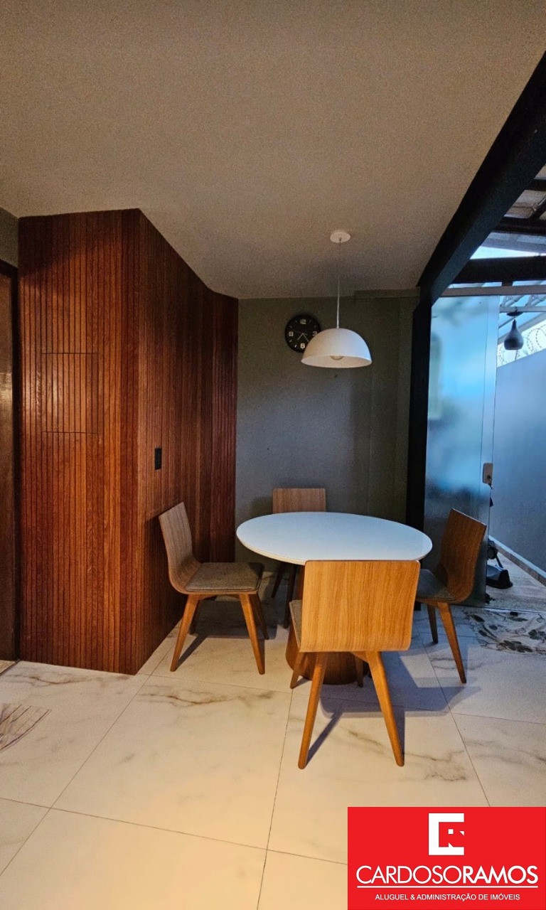 Apartamento - Buraquinho