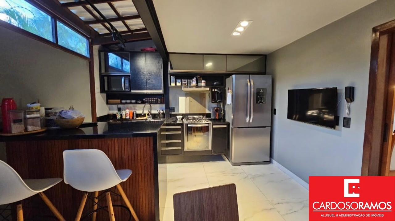 Apartamento - Buraquinho