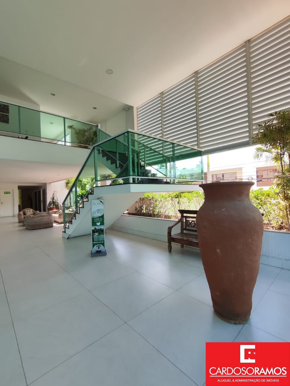 Apartamento - Buraquinho