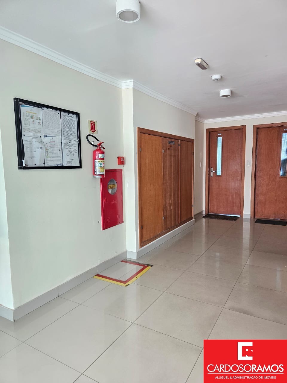 Apartamento - Pitangueiras