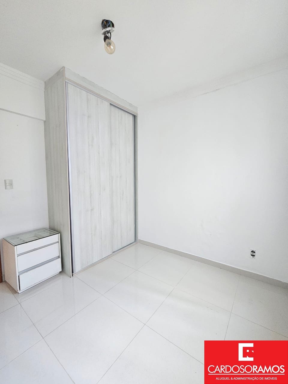 Apartamento - Pitangueiras