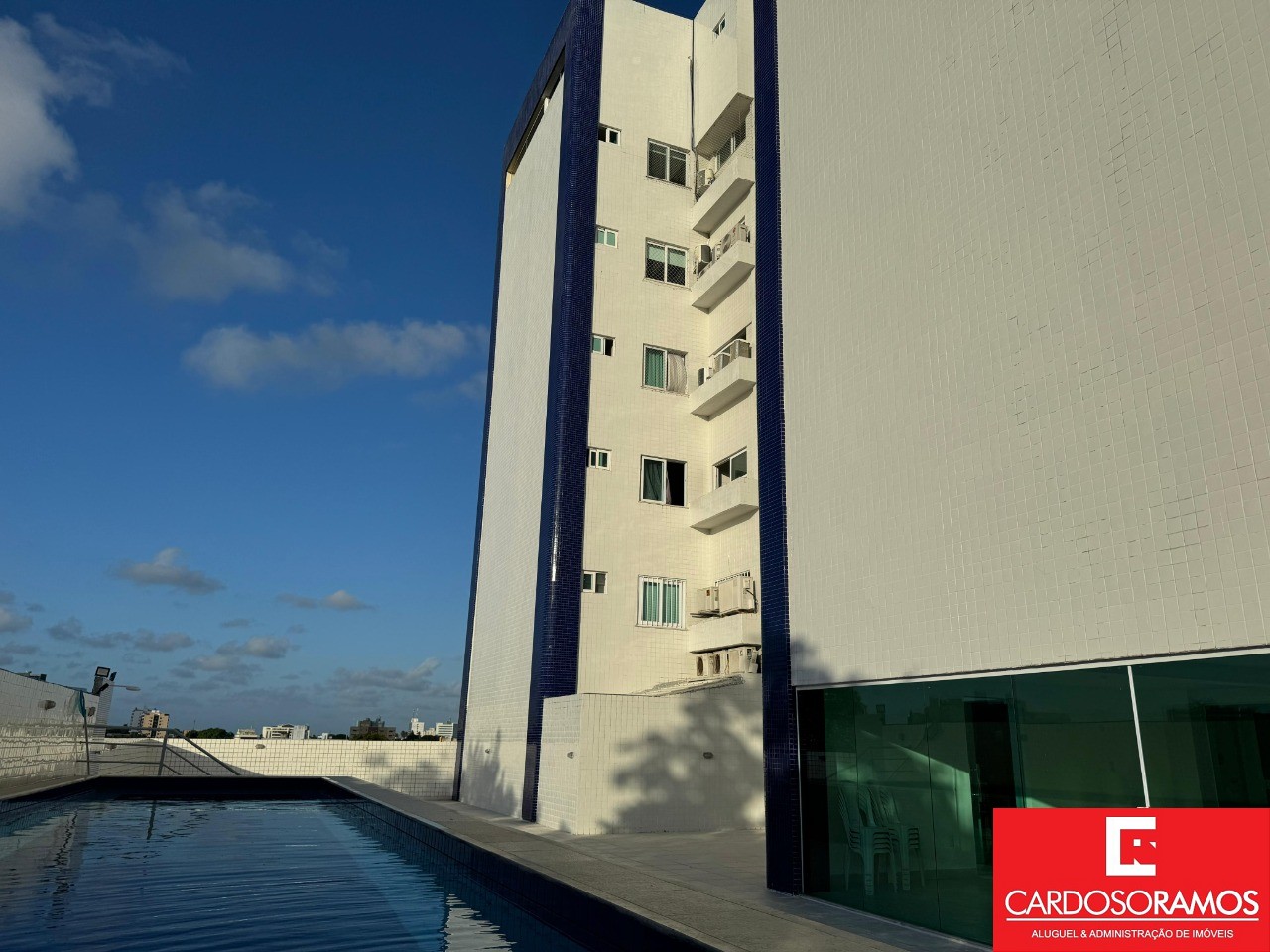 Apartamento - Pitangueiras
