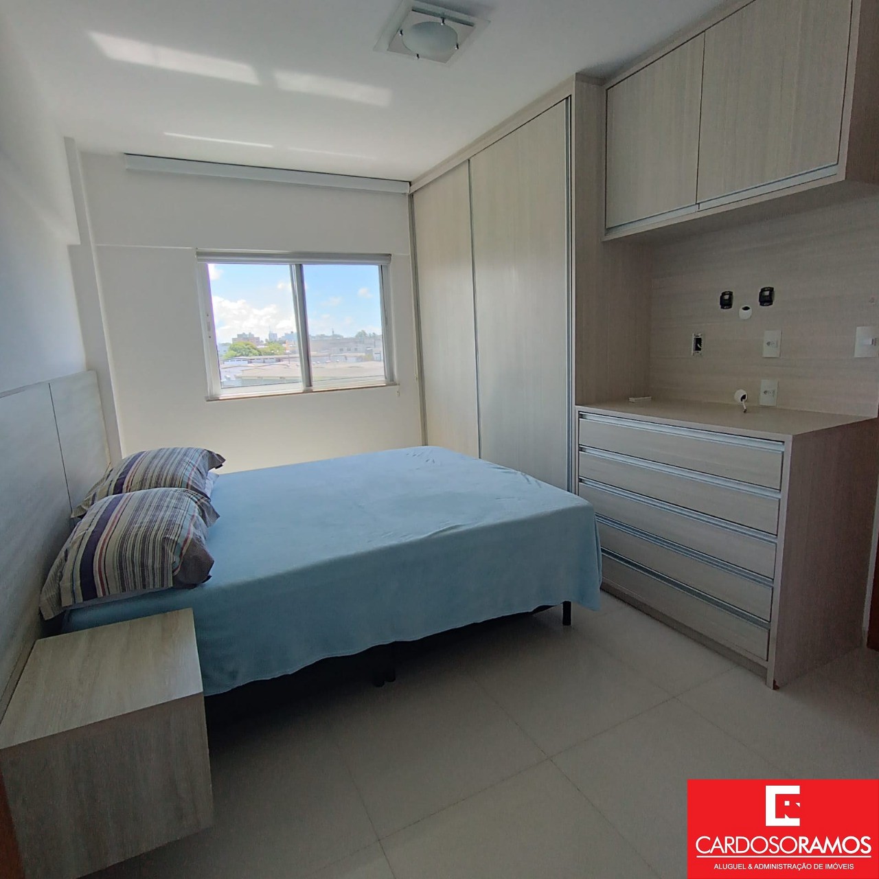 Apartamento - Pitangueiras