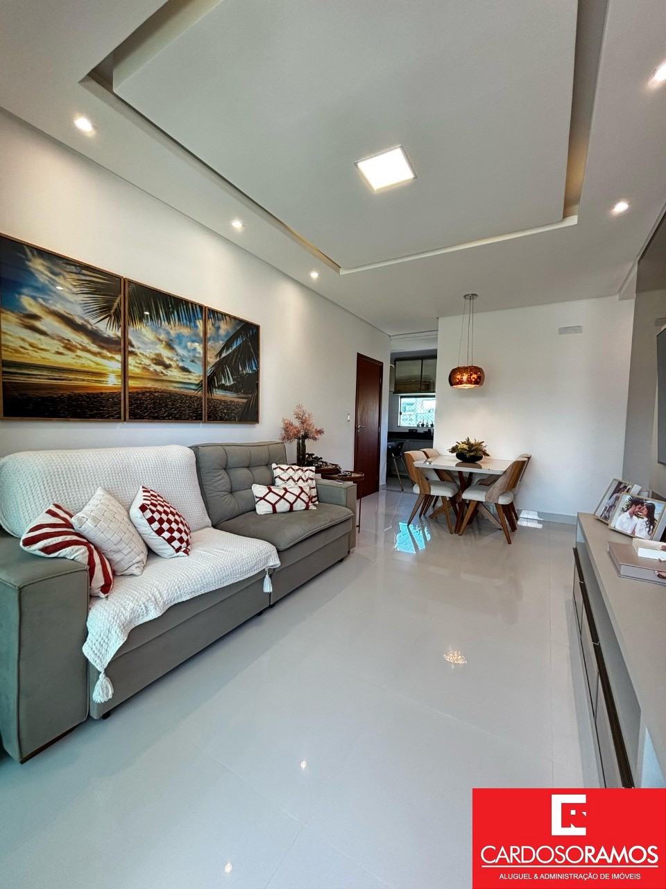 Apartamento - Buraquinho