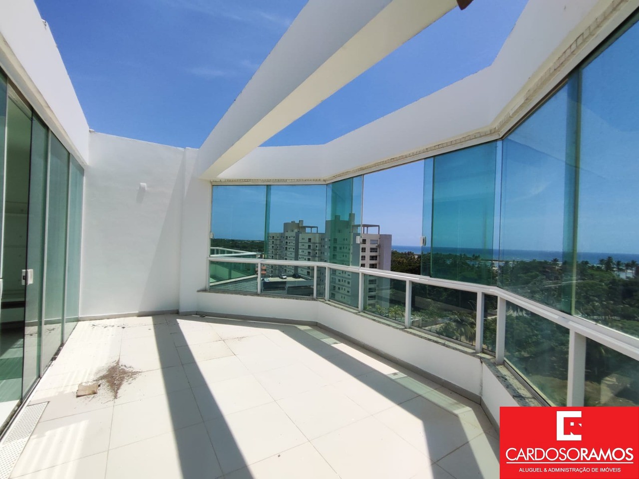 Apartamento - Buraquinho
