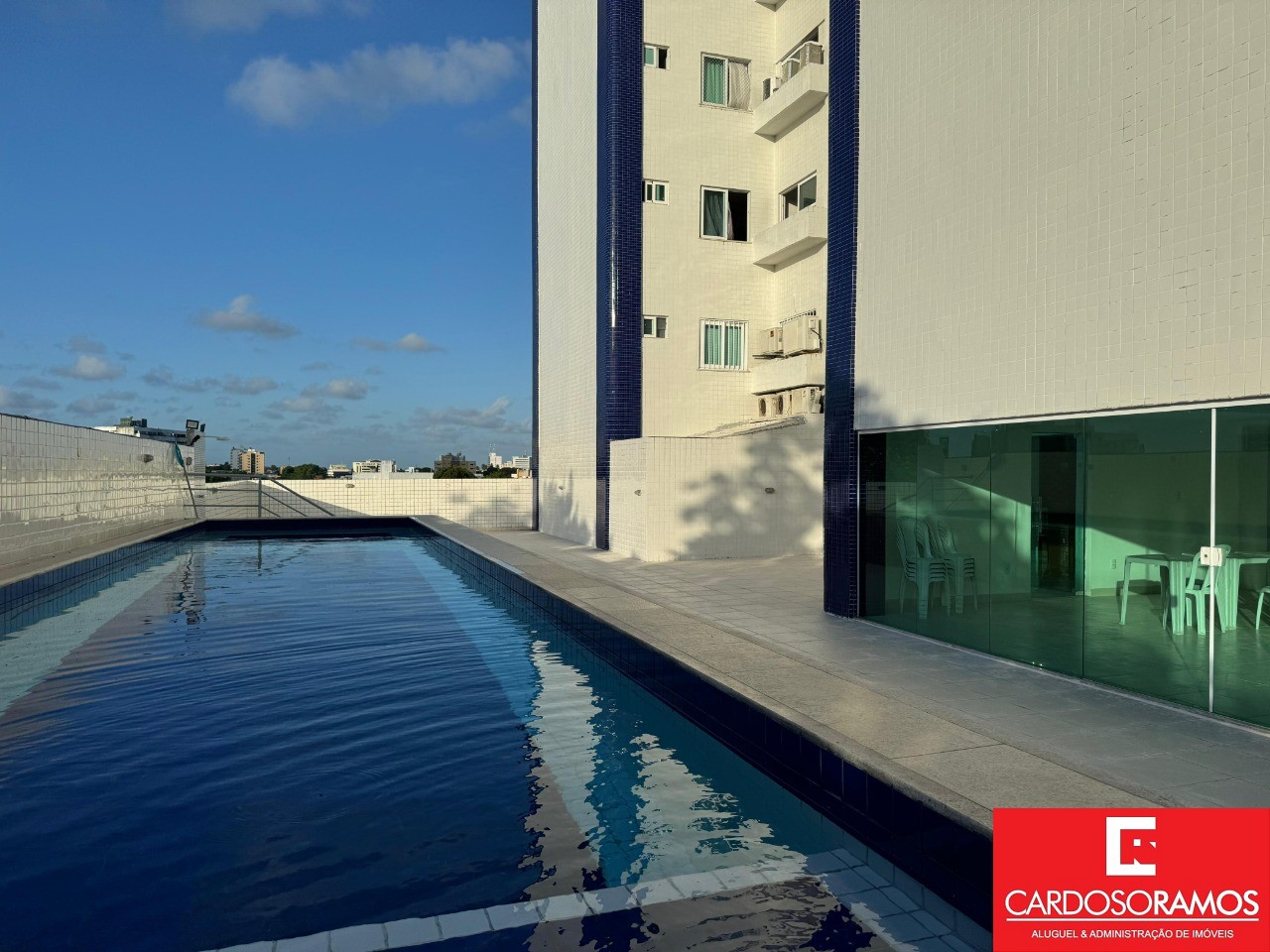 Apartamento - Pitangueiras