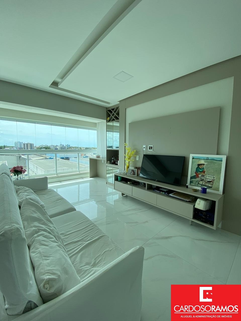 Apartamento - Pitangueiras