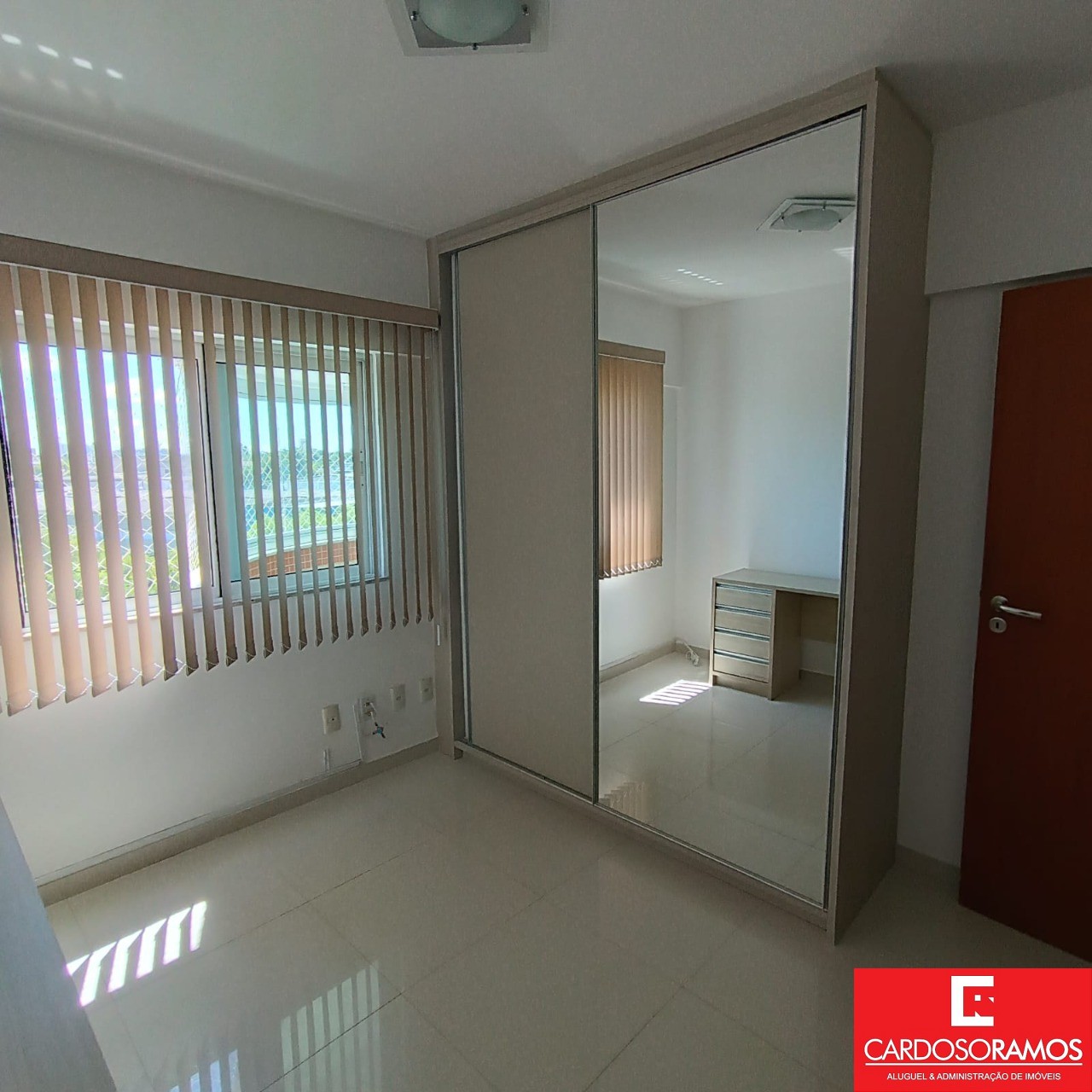 Apartamento - Pitangueiras