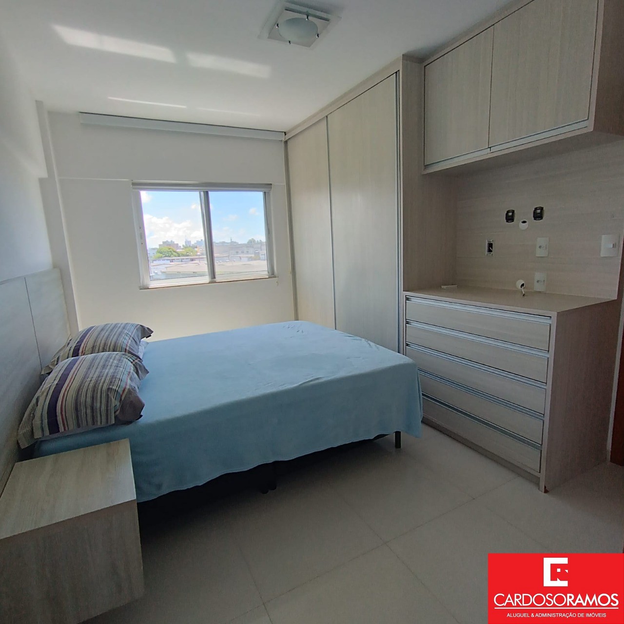 Apartamento - Pitangueiras