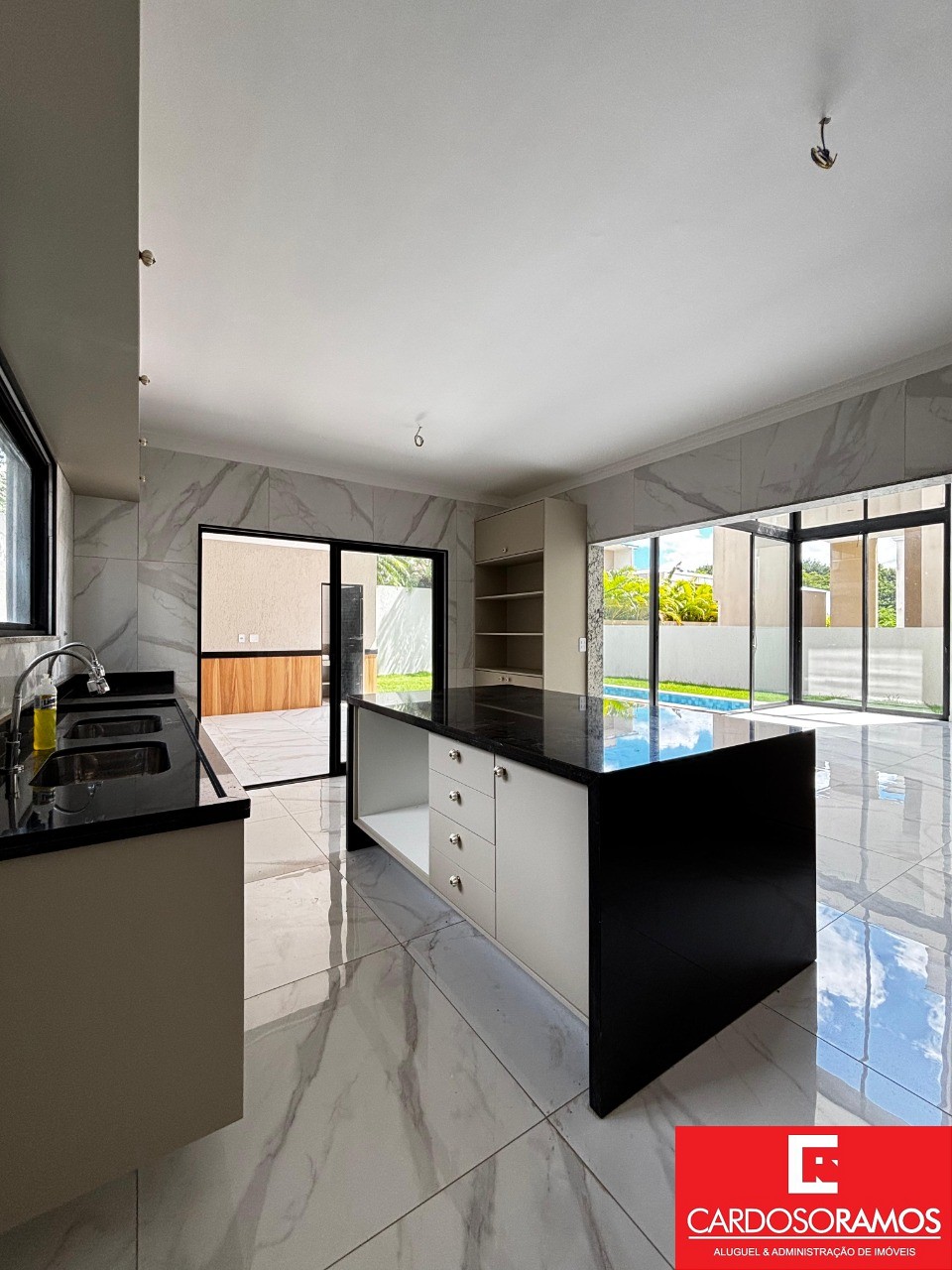 Casa à venda com 5 quartos, 485m² - Foto 7
