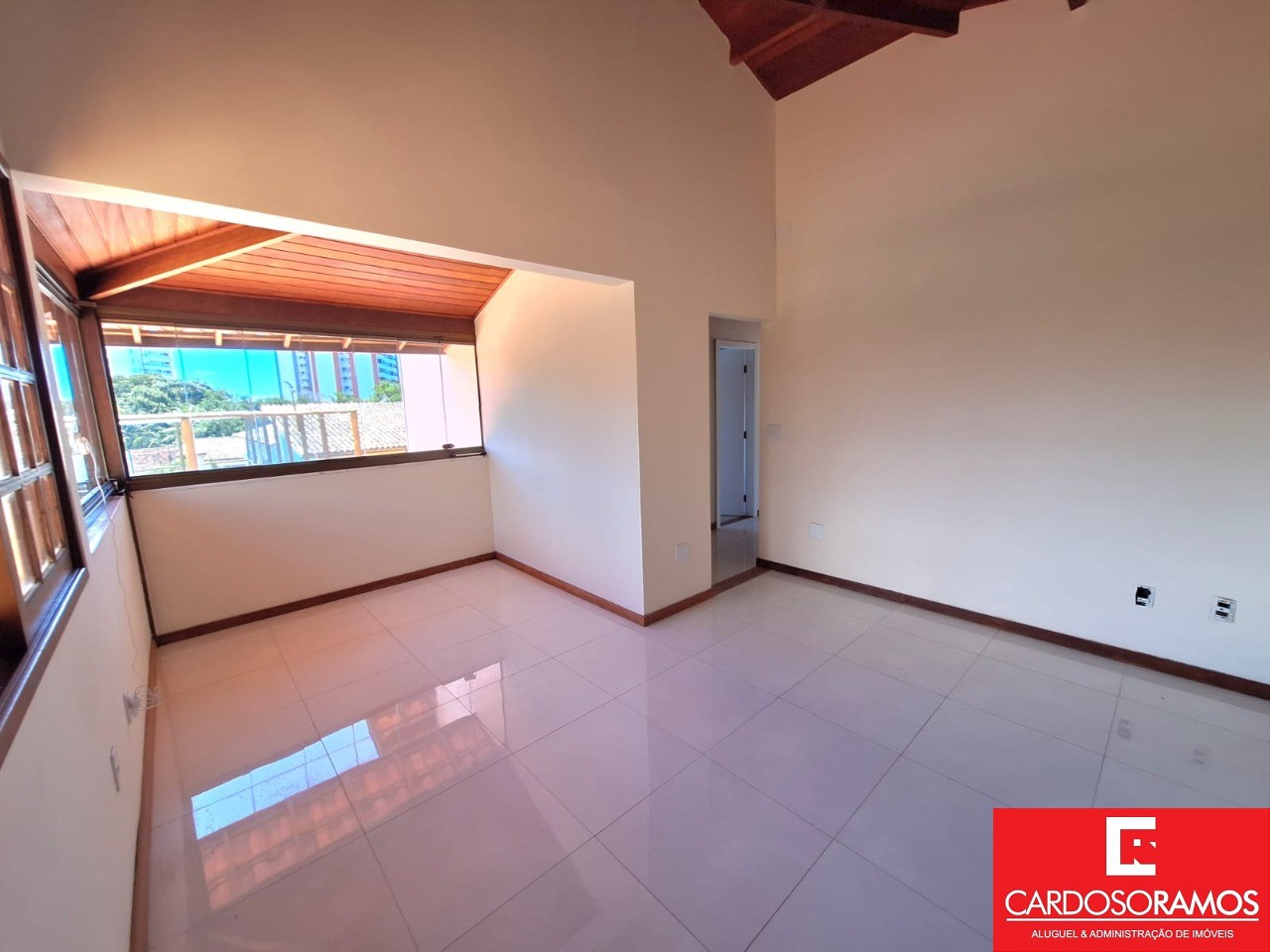 Casa - Pitangueiras