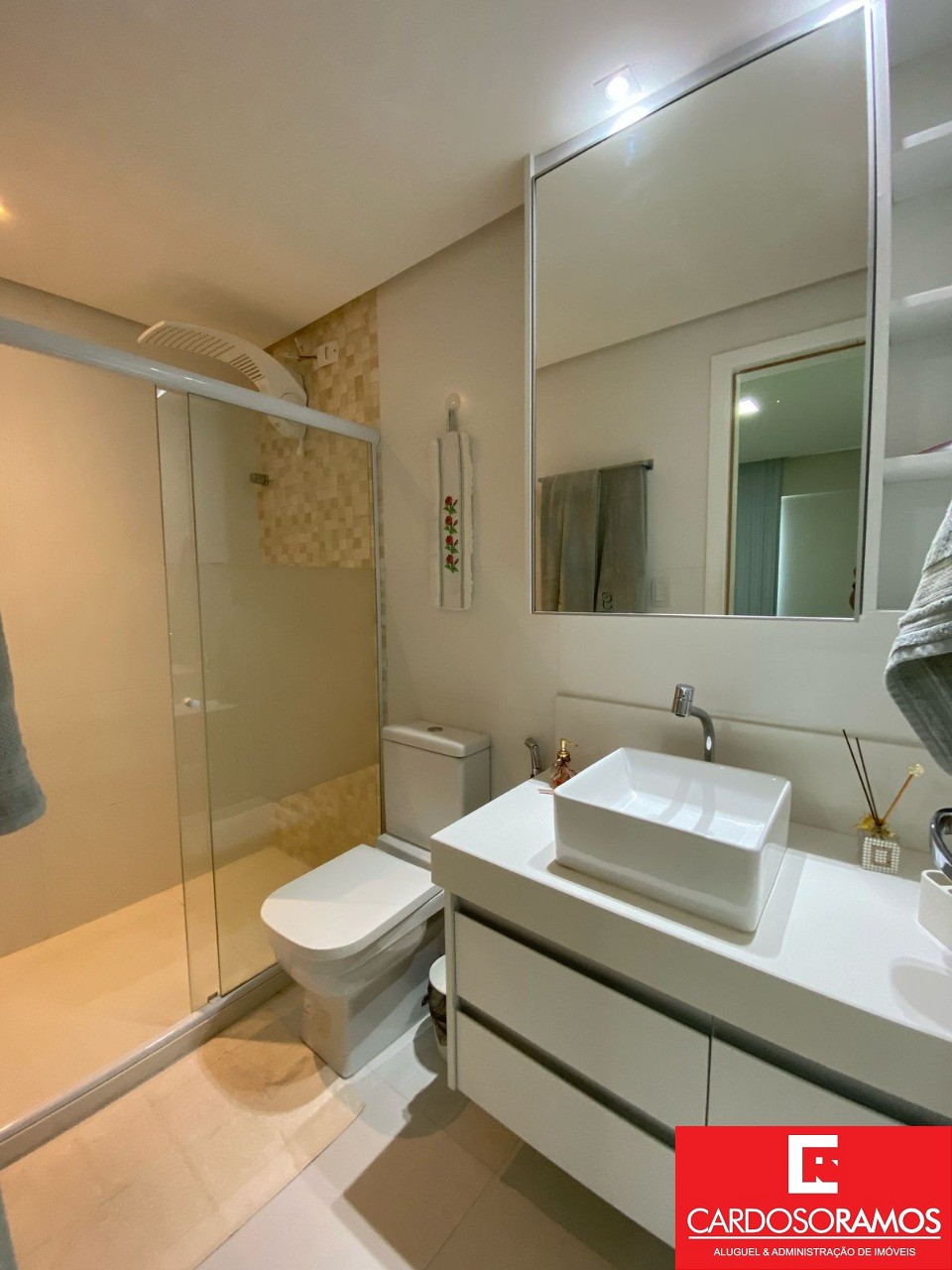 Apartamento - Pitangueiras
