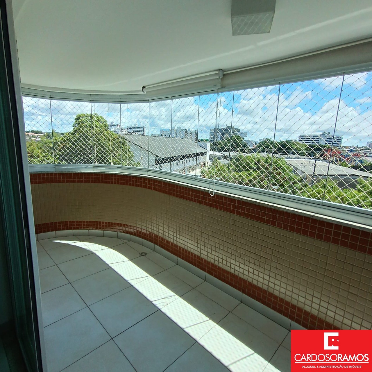 Apartamento - Pitangueiras