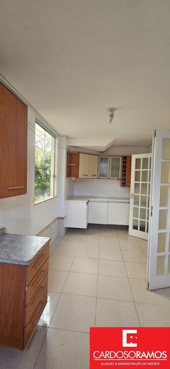 Casa à venda e aluguel com 4 quartos, 960m² - Foto 9