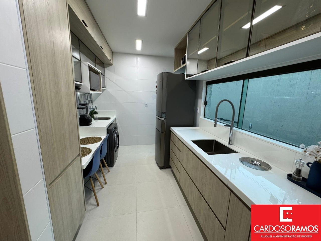 Apartamento - Buraquinho