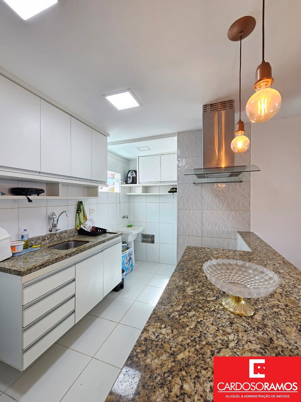 Apartamento - Buraquinho