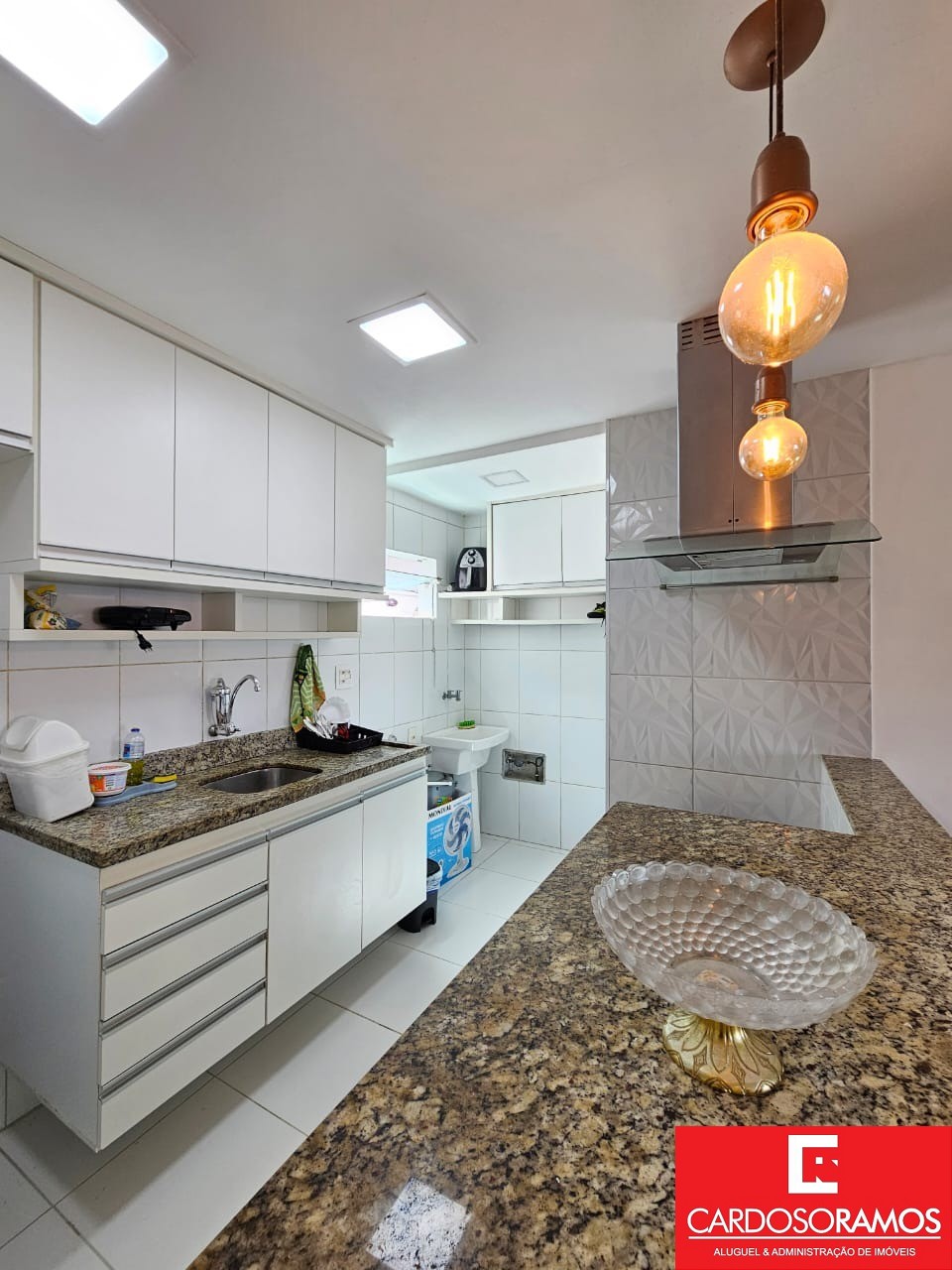 Apartamento - Buraquinho
