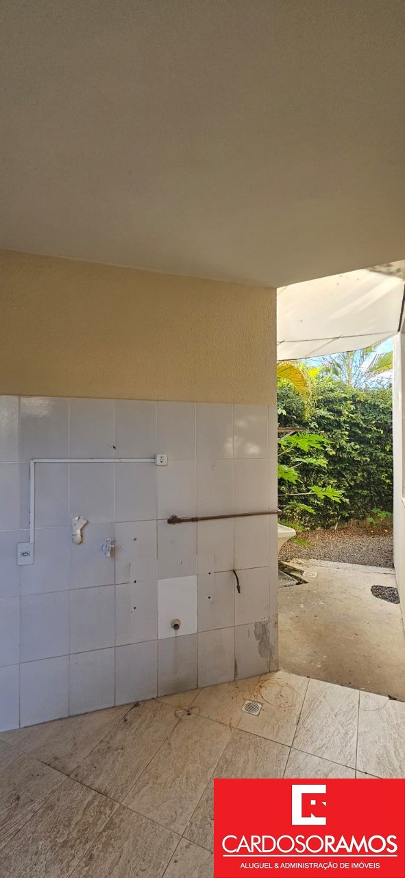 Casa à venda e aluguel com 4 quartos, 960m² - Foto 11