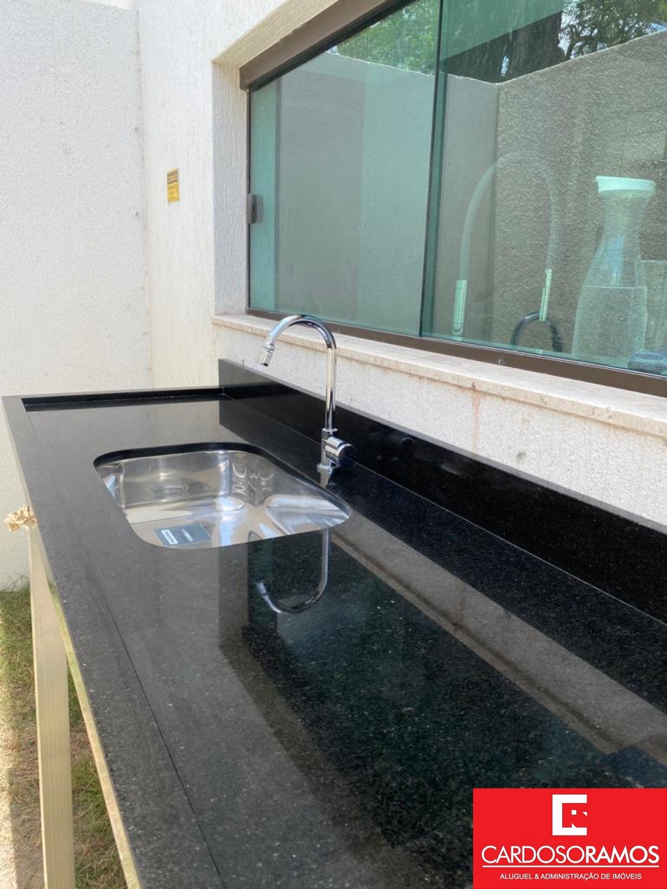 Apartamento - Buraquinho
