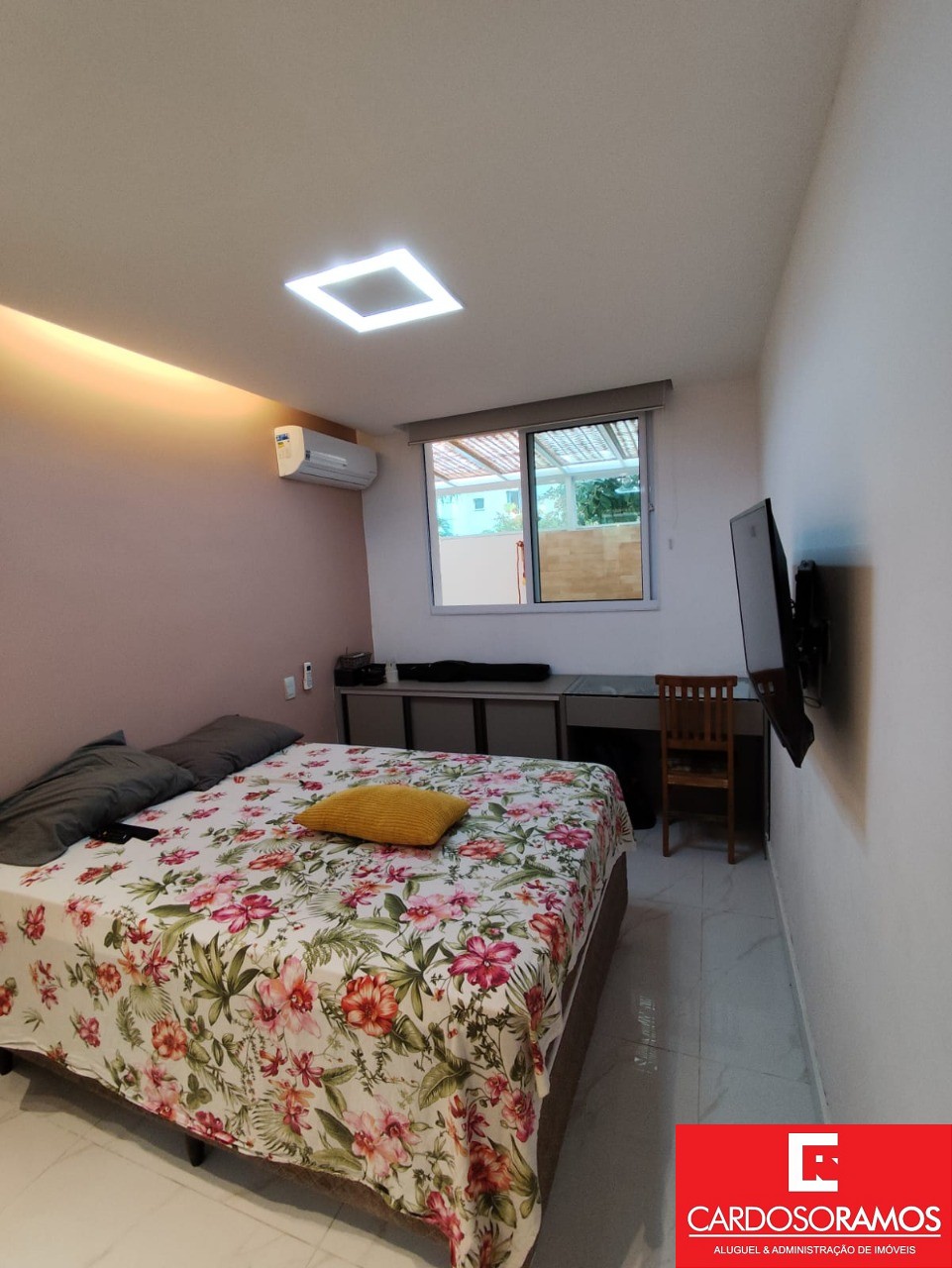 Apartamento - Buraquinho