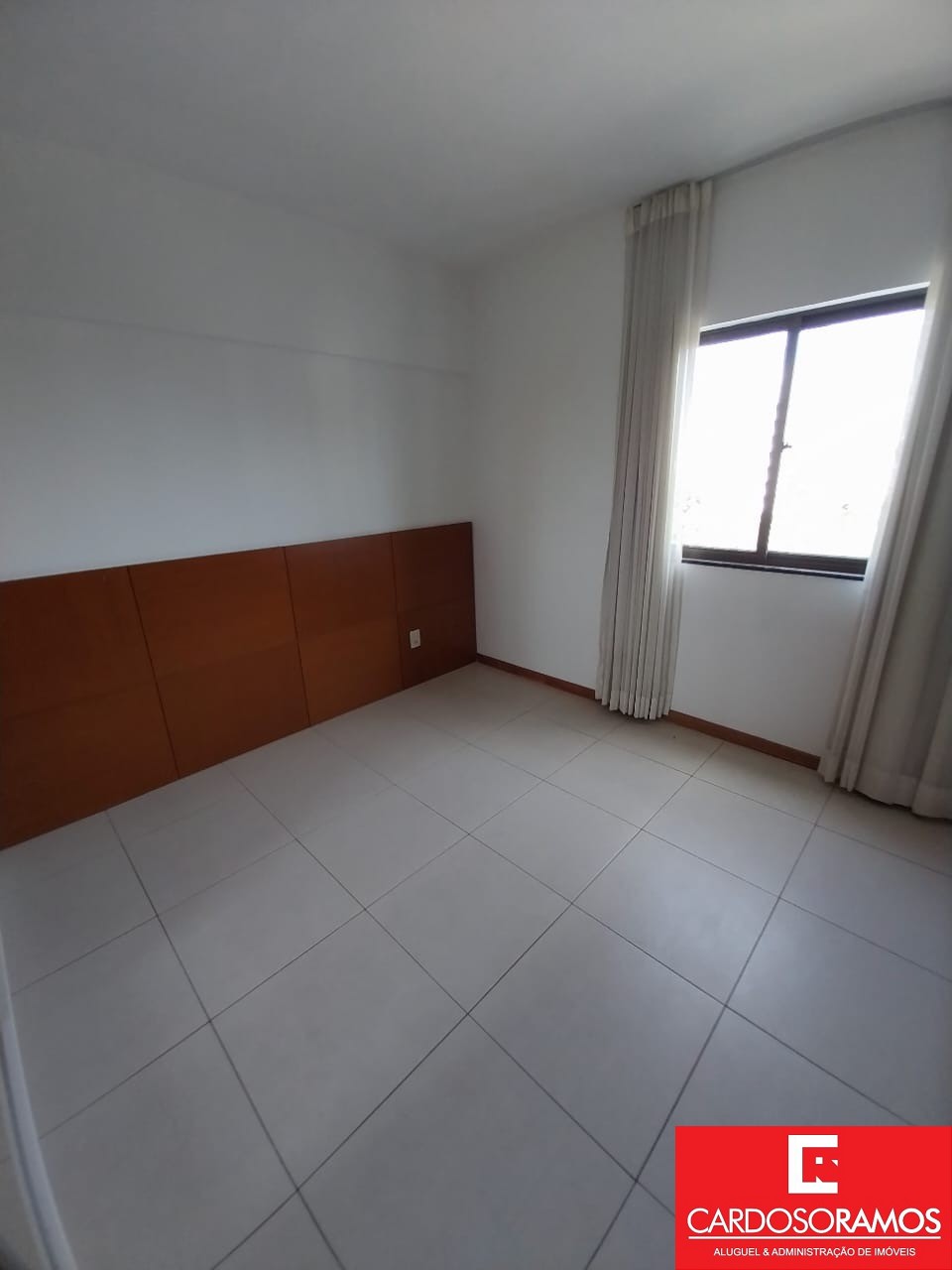 Apartamento - Pitangueiras
