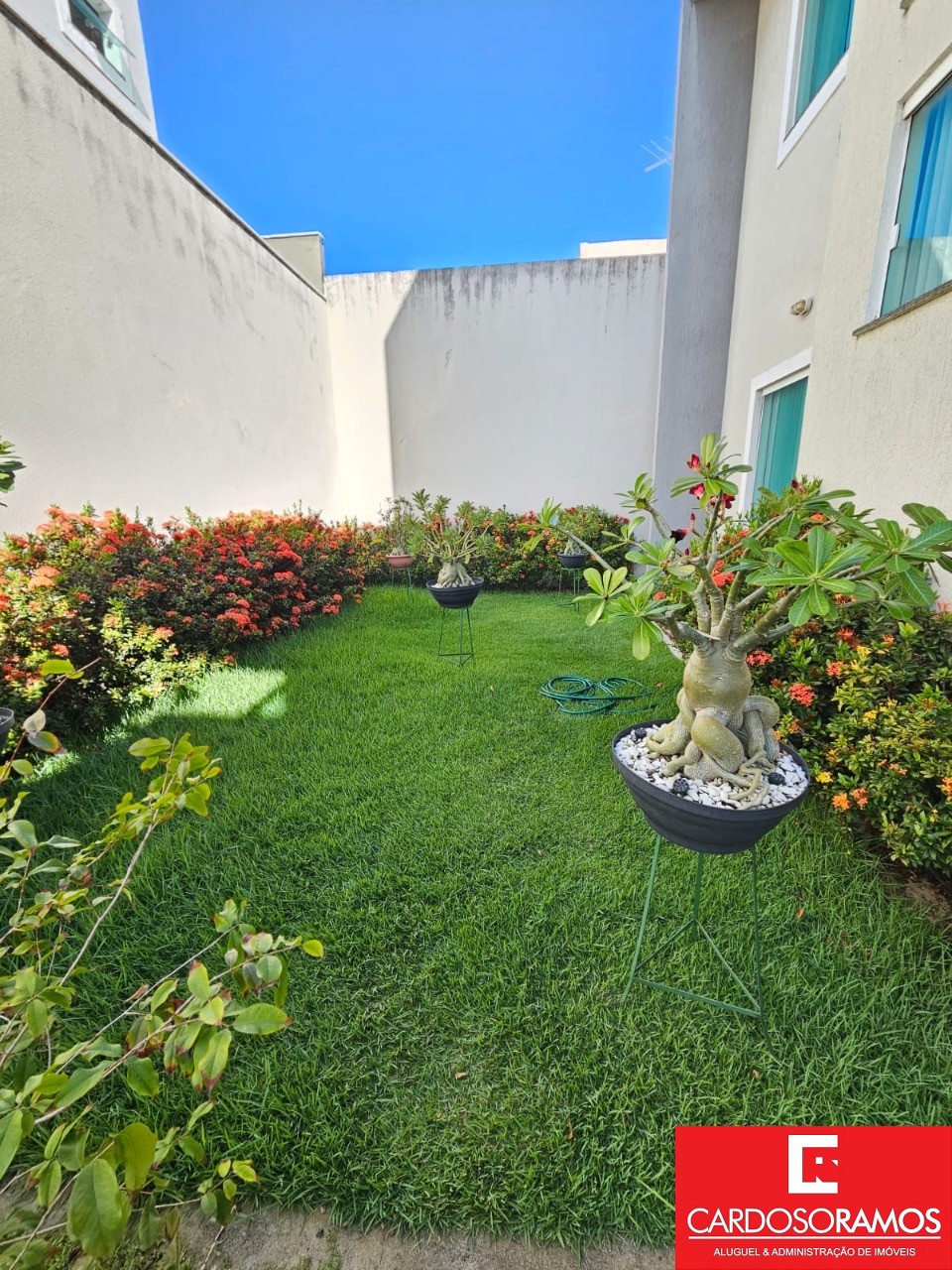 Casa - Pitangueiras