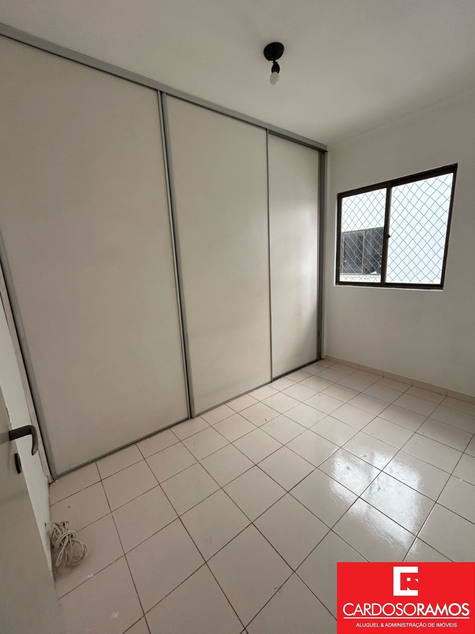 Apartamento para alugar com 2 quartos, 54m² - Foto 9