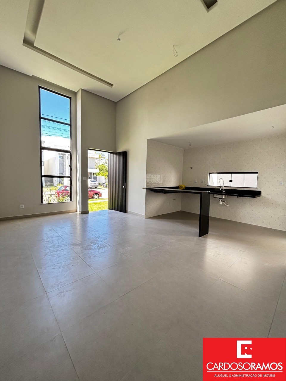 Casa à venda com 3 quartos, 192m² - Foto 3