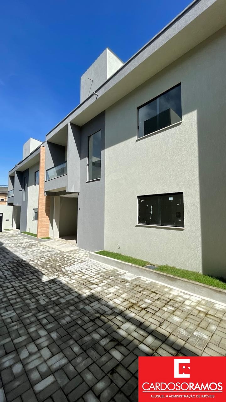Casa - Praia de ipitanga