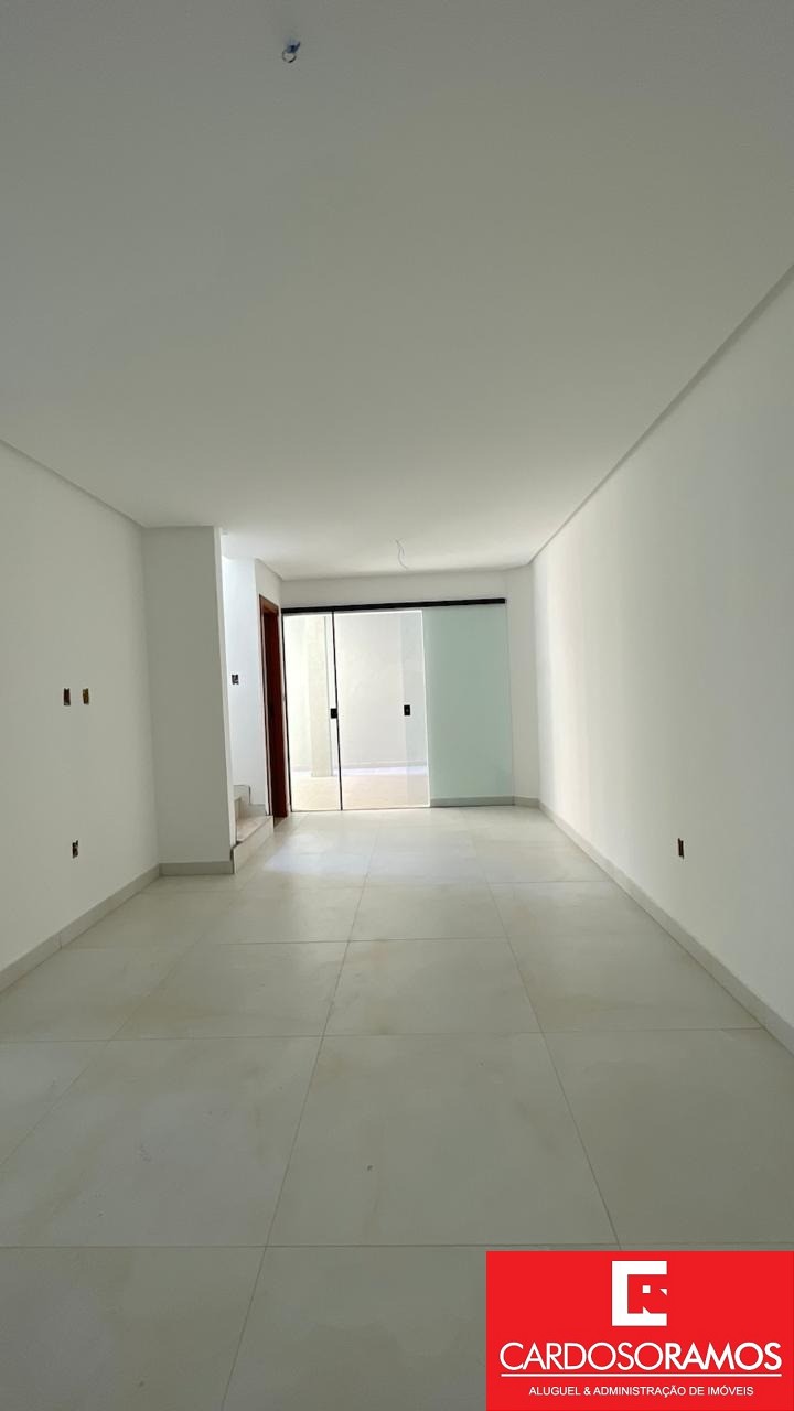 Casa - Praia de ipitanga