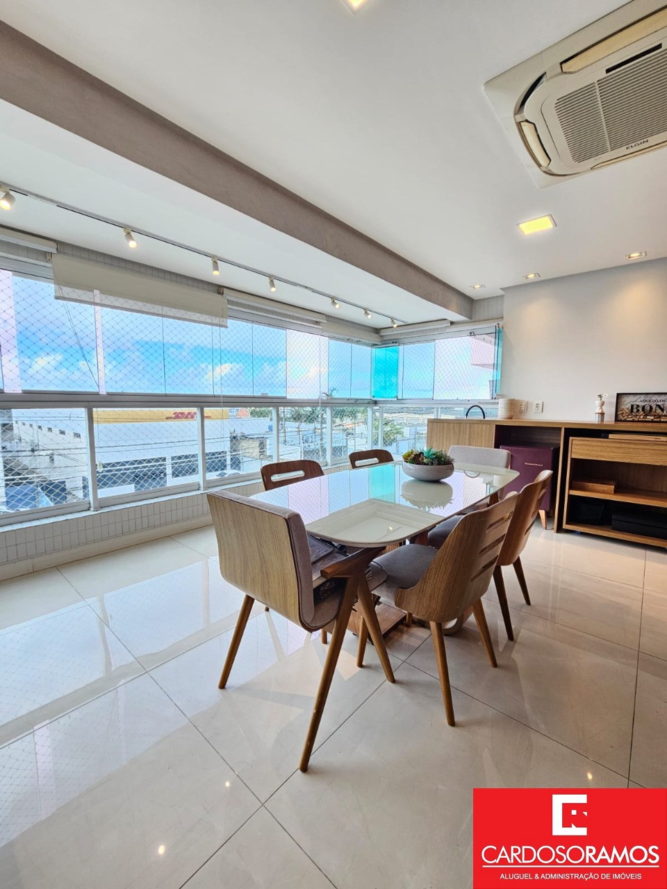 Apartamento - Pitangueiras